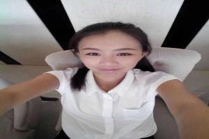 皮卡丘和杰尼龟的图片